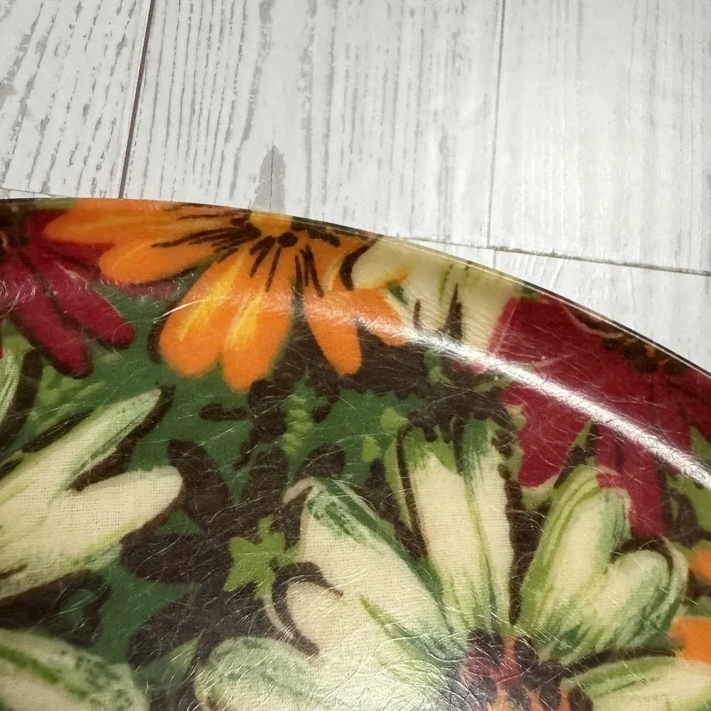 Vintage MCM Fiberglass 13
